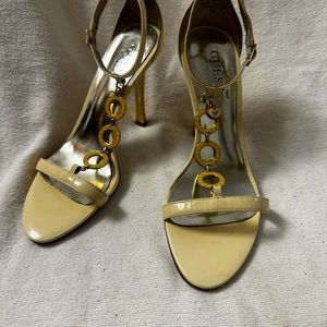 Women shoes
